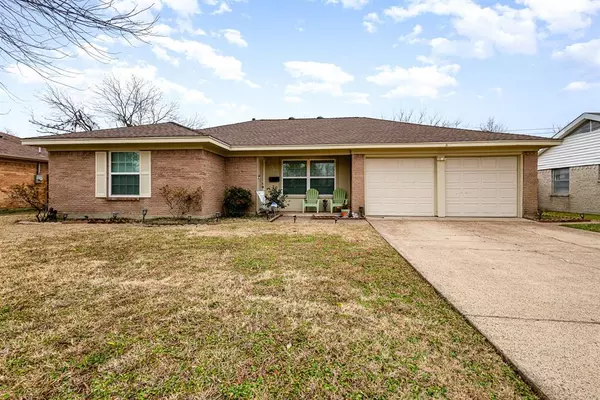 3318 Brockway Drive, Farmers Branch, TX 75234