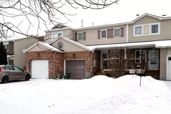 35 Helmsdale DR, Kanata, ON K2K 2S2