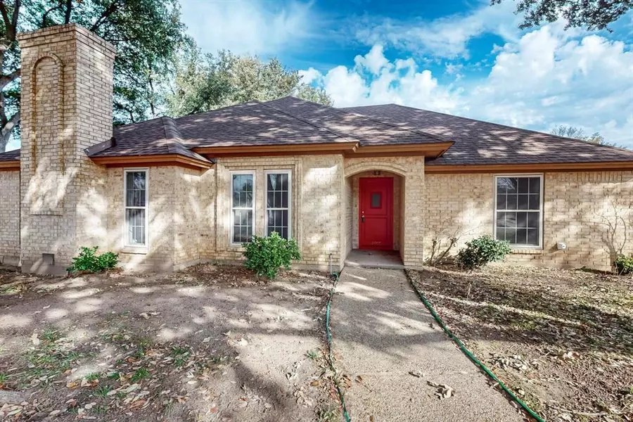 4901 Fort Stockton Drive, Arlington, TX 76017