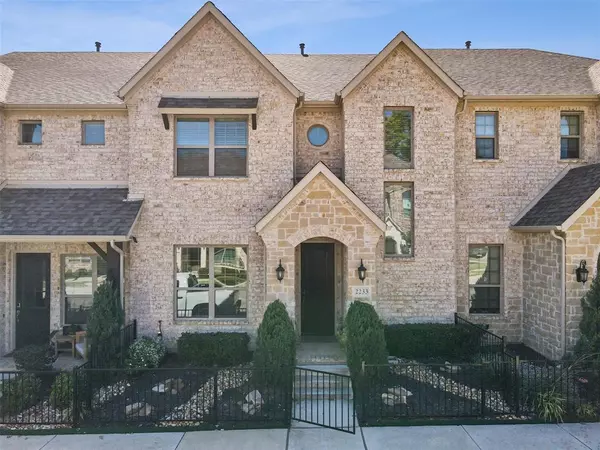 2233 Pinnacle Lane, Flower Mound, TX 75028