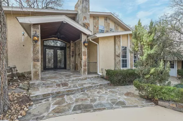 Grapevine, TX 76051,2821 Dove Pond Drive