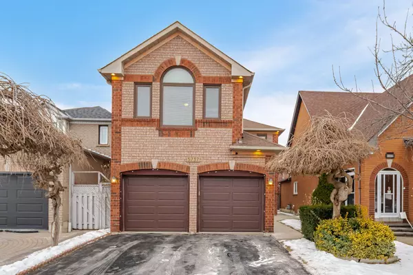 Mississauga, ON L5V 1V8,5737 Mersey ST