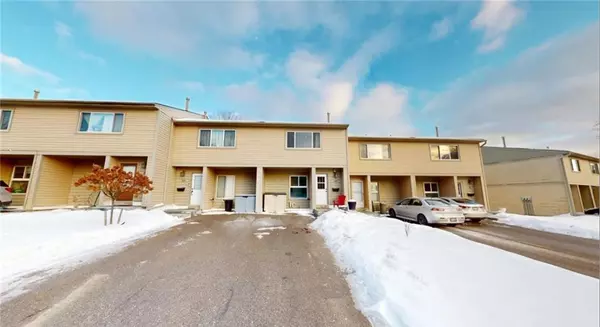 15 Green Valley DR #49, Kitchener, ON N2P 1K7