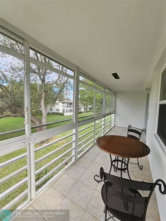 Deerfield Beach, FL 33442,413 Tilford S  #413