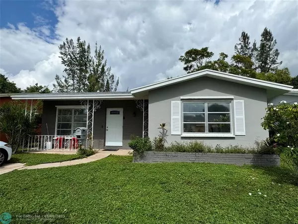 6733 NW 62nd St, Tamarac, FL 33321