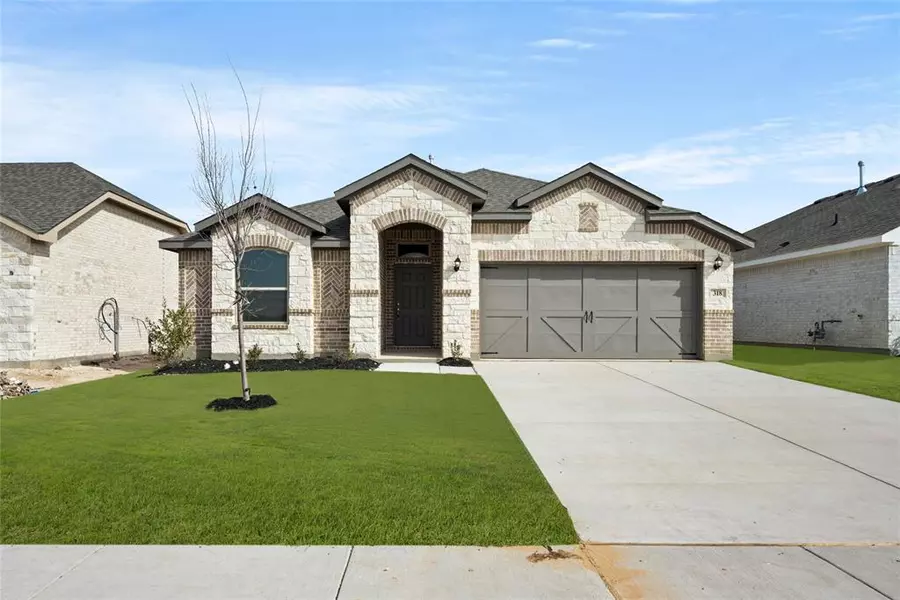 318 Camryn Way, Cleburne, TX 76033