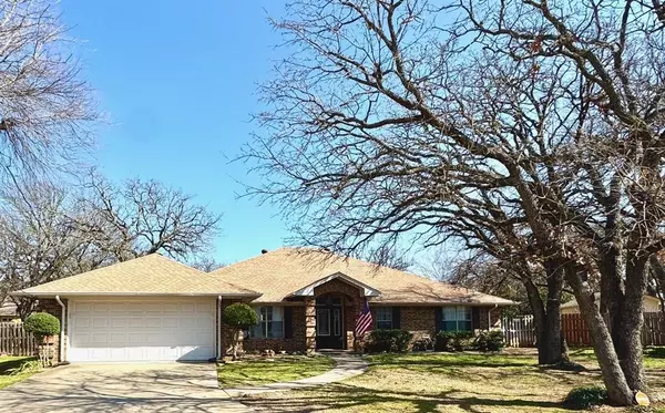 3908 Cimmaron Trail, Granbury, TX 76049