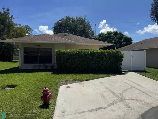 West Palm Beach, FL 33415,4756 Chacha Ct