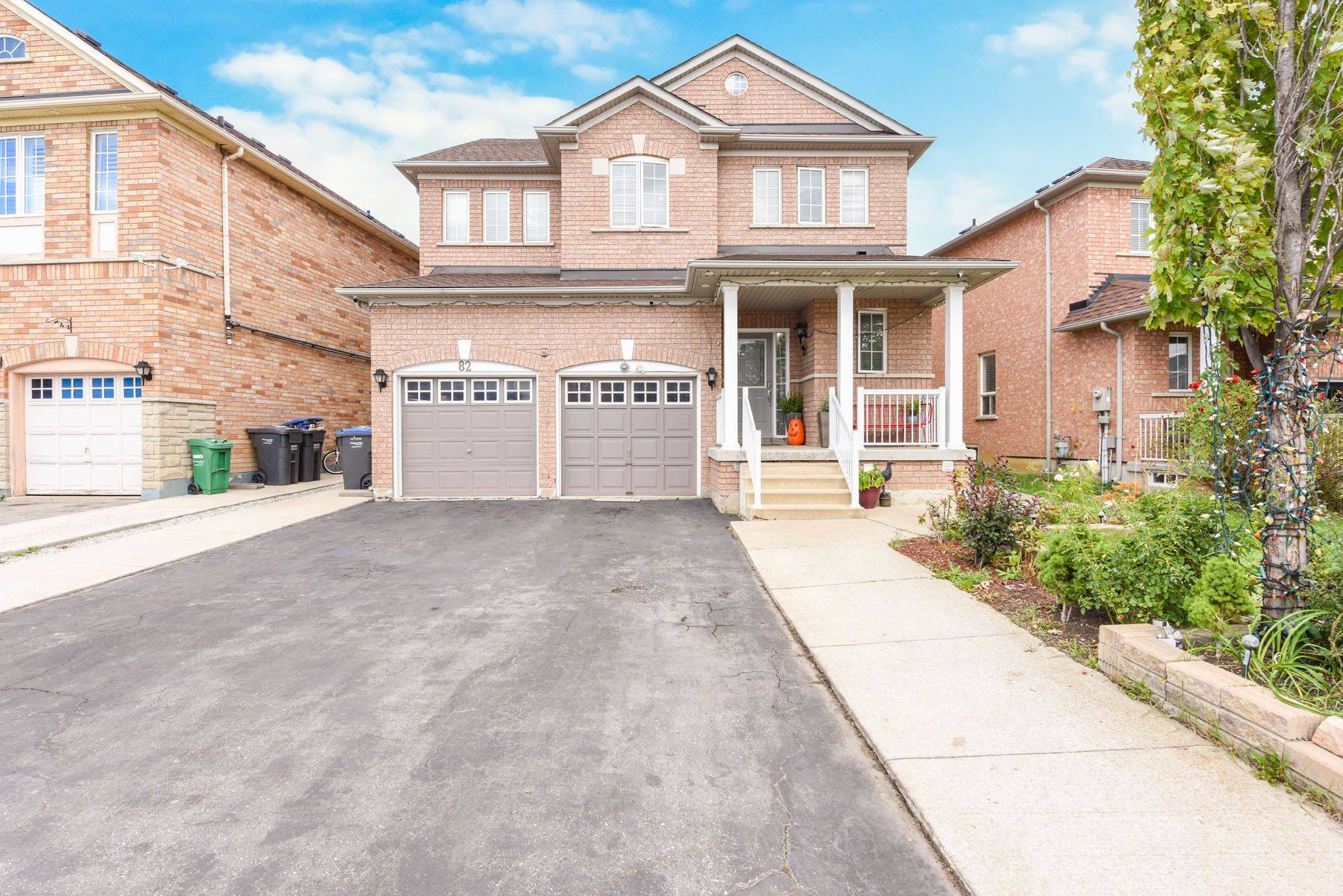 Brampton, ON L6P 1K2,82 Via Romano WAY