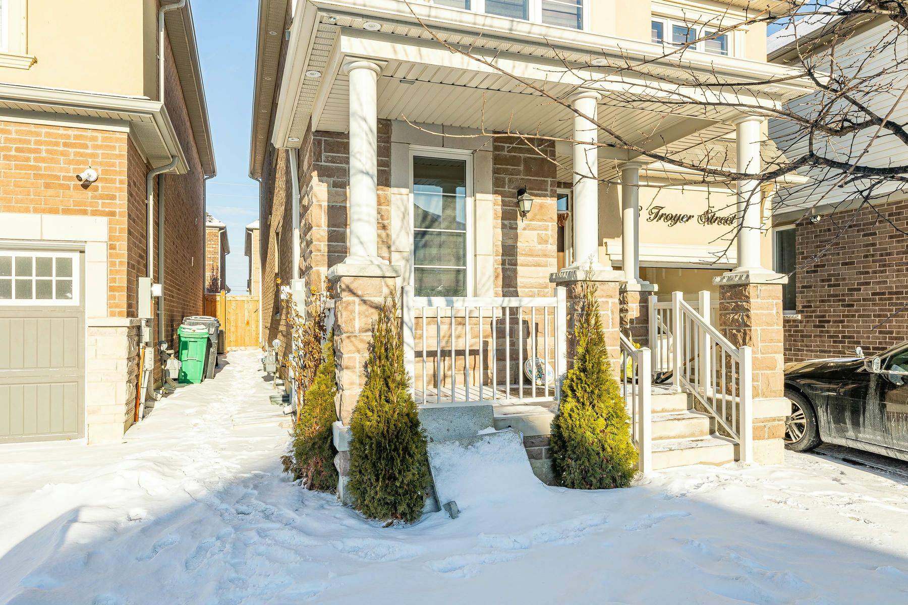 8 Troyer ST #Bsmt, Brampton, ON L7A 4T3