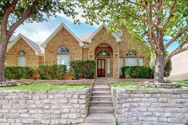 Irving, TX 75063,9611 Cliffside Drive