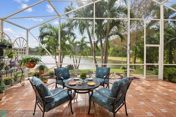 8958 Sonoma Lake Blvd, Boca Raton, FL 33434