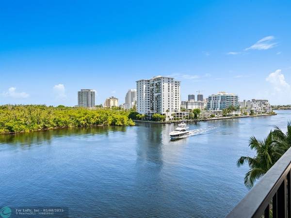 Fort Lauderdale, FL 33304,936 Intracoastal Dr  #6H