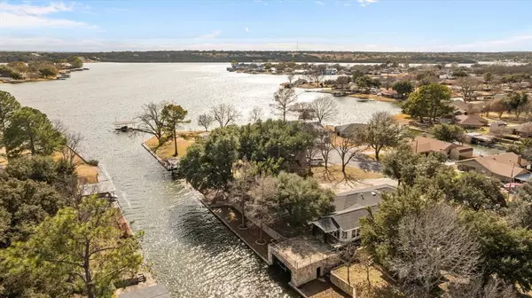 4203 Chaparral Court, Granbury, TX 76049