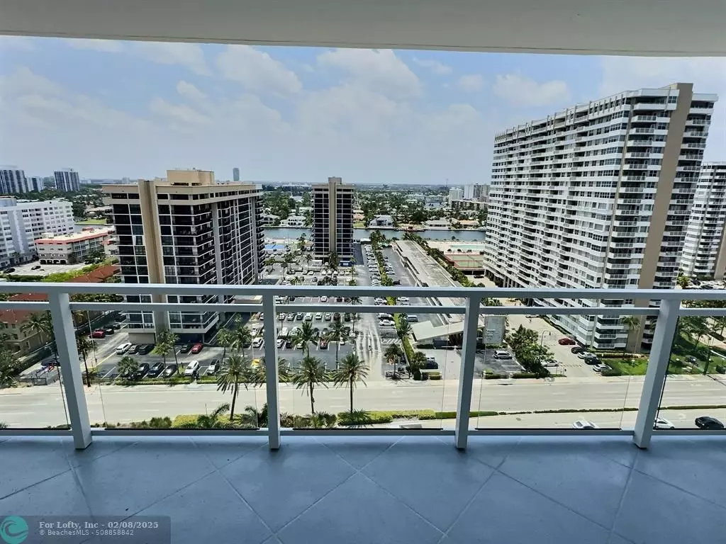 Hallandale Beach, FL 33009,2030 S Ocean Dr  #1626