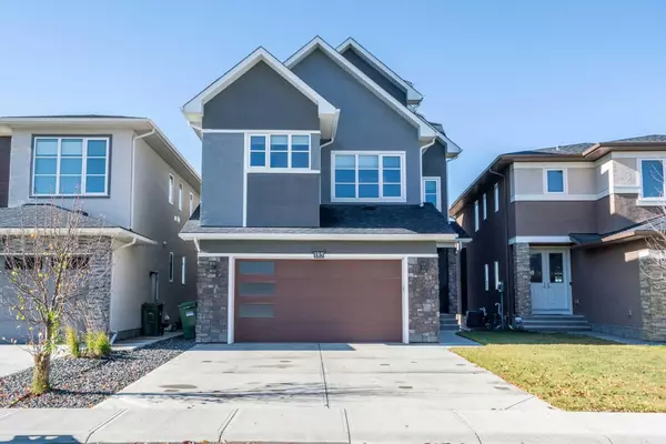 185 Carringvue MNR NW, Calgary, AB T3P0W2