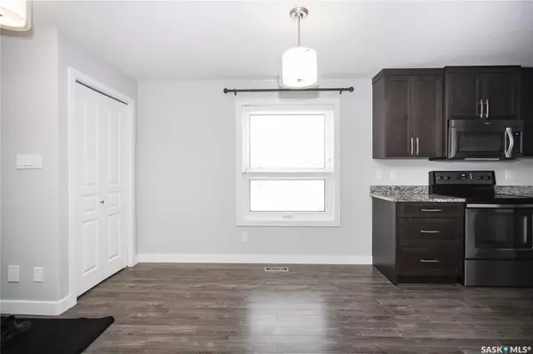 Saskatoon, SK S7K 6P8,2703 Spadina CRESCENT E #401