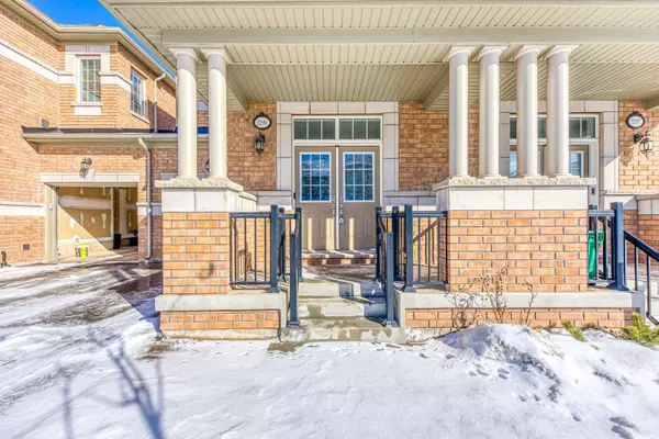 Oakville, ON L6M 5J9,3299 Jacob WAY