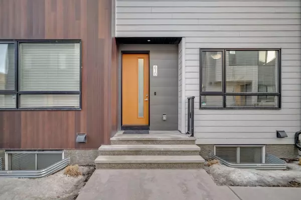 Calgary, AB T3N1M3,610 Redstone CRES NE