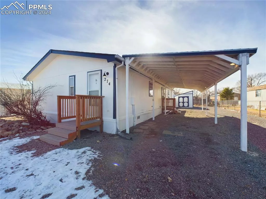 Pueblo, CO 81007,274 E Don DR