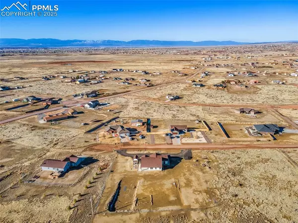 Pueblo, CO 81007,1216 N Whitetail PL