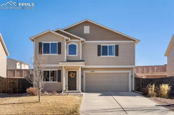 3935 Reindeer CIR, Colorado Springs, CO 80922