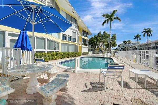 Fort Lauderdale, FL 33308,3001 NE 47th Ct  #212