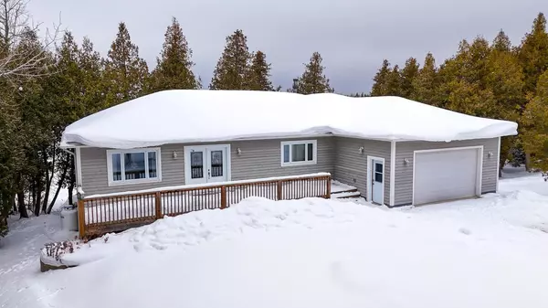 264 Tamarac RD, Northern Bruce Peninsula, ON N0H 2M0