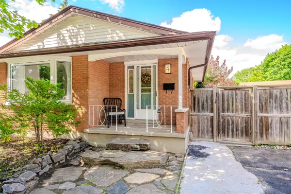 Guelph, ON N1E 3K5,4 BLACKBIRD CRES