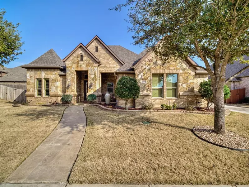 8020 Hallmark Drive, North Richland Hills, TX 76182