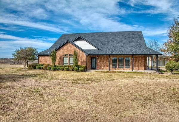 243 Valek Road, Ennis, TX 75119