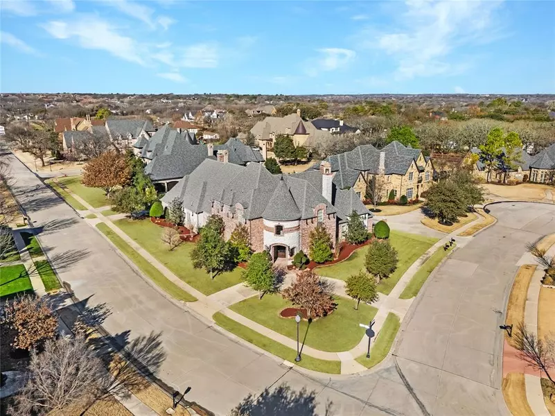 6900 Sir Spencer Court, Colleyville, TX 76034