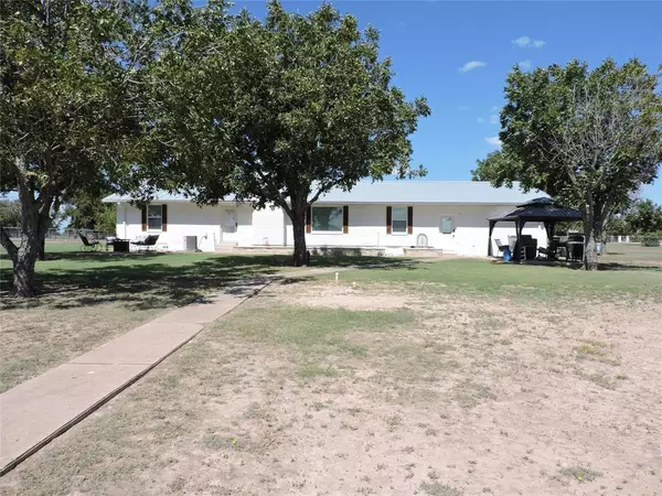 Goldthwaite, TX 76844,111 W FM 574 Road W