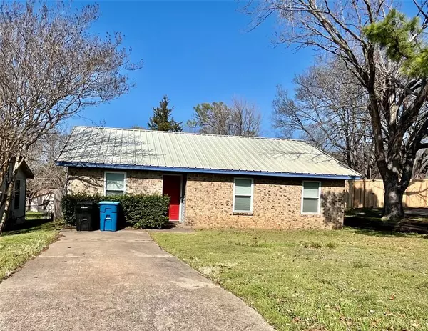 1723 W Washington Street, Denison, TX 75020