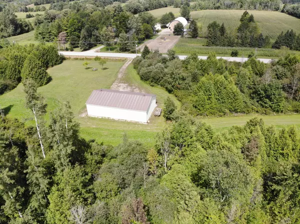 Ashfield-colborne-wawanosh, ON N0G 2H0,36823 BELFAST RD