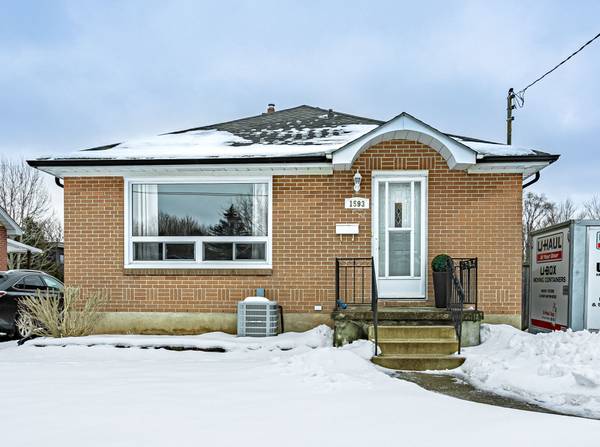 1593 Hansuld ST, London, ON N5V 1Y4