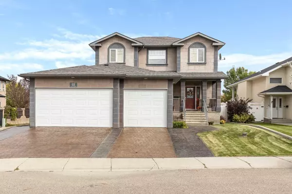 111 Sundance RD SW, Medicine Hat, AB T1B4V1