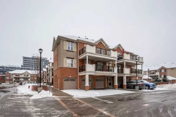 Oakville, ON L6H 6V1,269 Georgian DR #312