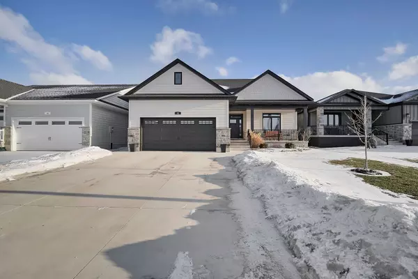 Lambton Shores, ON N0M 1T0,32 Brooklawn DR