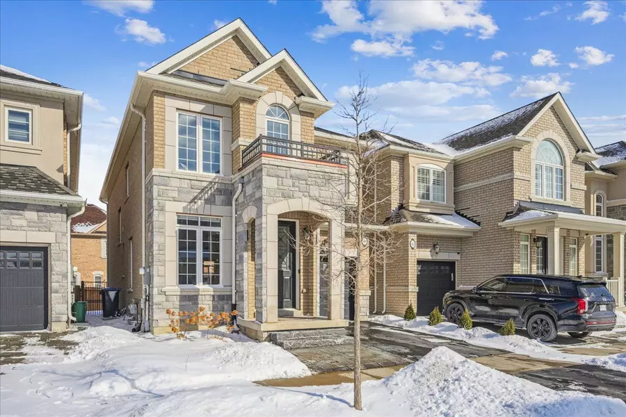 40 Military CRES, Brampton, ON L7A 4V8