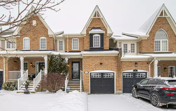 92 Shrewsbury DR, Whitby, ON L1M 0E1