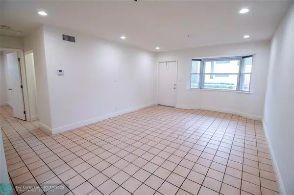 Fort Lauderdale, FL 33312,400 SW 8th Ave  #6