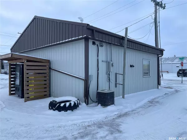 Nipawin, SK S0E 1E0,200 Railway AVENUE E