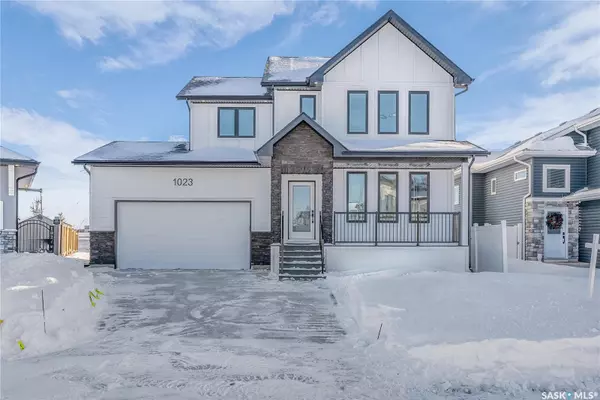 1023 Glacial Shores COMMON, Saskatoon, SK S7W 0R3