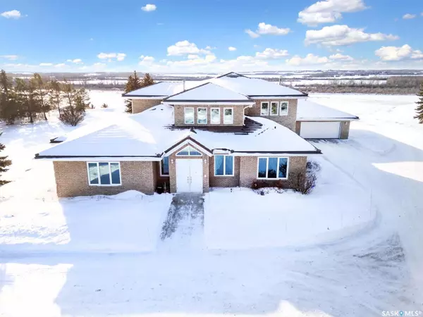 9 Cherry LANE, Riverside Estates, SK S7T 1A1