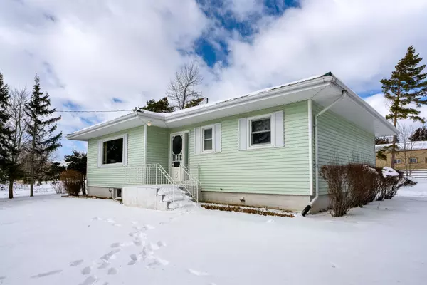 1017 S. Big Island RD, Prince Edward County, ON K0K 1W0