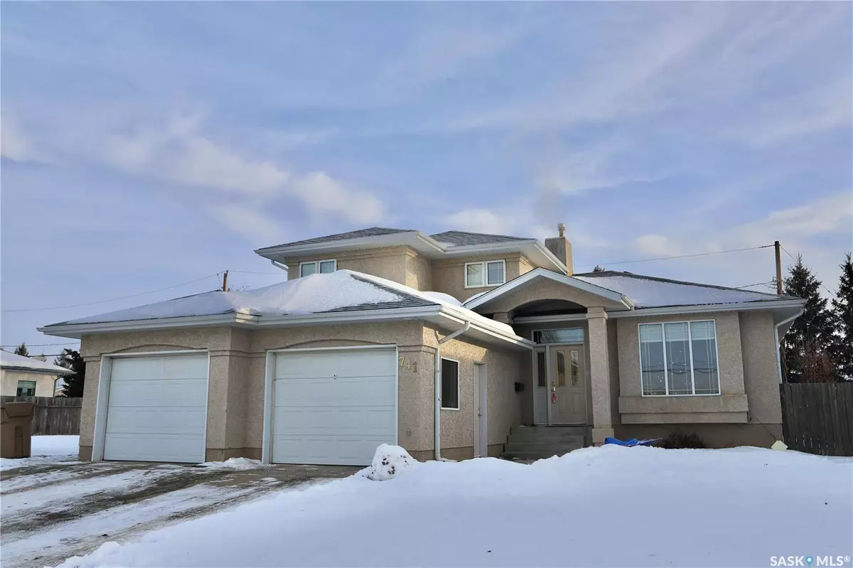 Shellbrook, SK S0J 2E0,741 Adamson CRESCENT