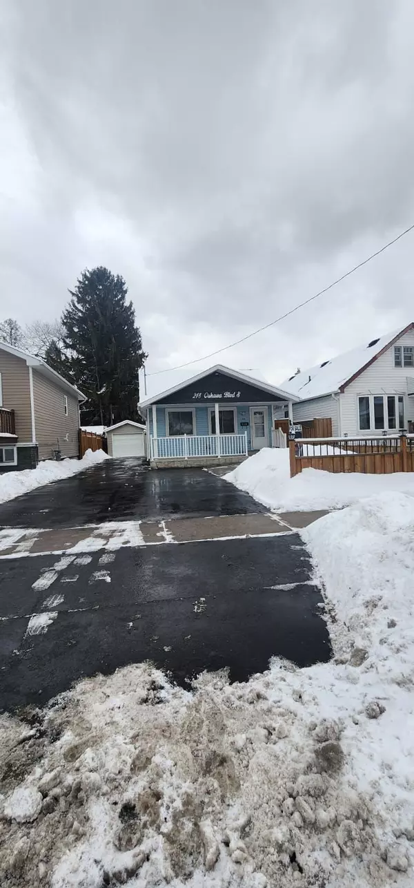 218 Oshawa BLVD S, Oshawa, ON L1H 5R7