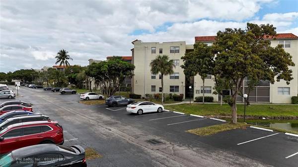 1830 N Lauderdale Ave  #4412, North Lauderdale, FL 33068