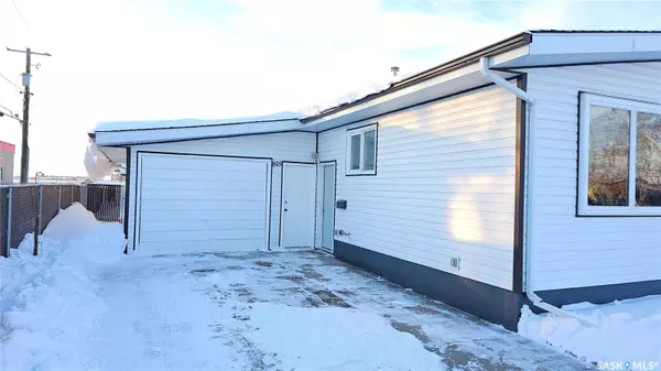 Humboldt, SK S0K 2A0,815 16th STREET